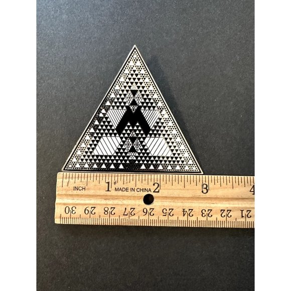 Judy Chicago 1987 triangle Holocaust Project brooch pin signed black white ename - Picture 4 of 16
